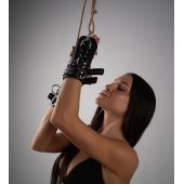 Черные высокие кожаные наручники для подвешивания - Crazy Handmade - купить с доставкой в Омске