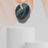 Серый сквозной мастурбатор с вибрацией Manwan Starter - Manwan - в Омске купить с доставкой