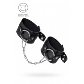 Черные оковы из толстой кожи с люверсами - Pecado - купить с доставкой в Омске