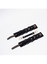 Черный кожаные оковы с узорами и золотистой фурнитурой - Crazy Handmade - купить с доставкой в Омске