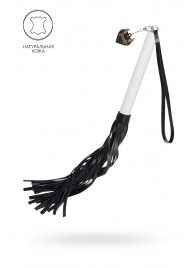 Плеть с белой рукоятью и чёрными хлыстами - 50 см. - Pecado - купить с доставкой в Омске