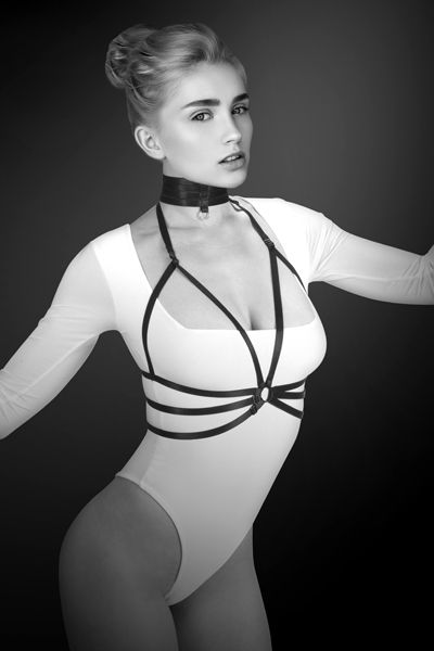 Черная упряжь на грудь Julia - Bijoux Pour Toi - купить с доставкой в Омске