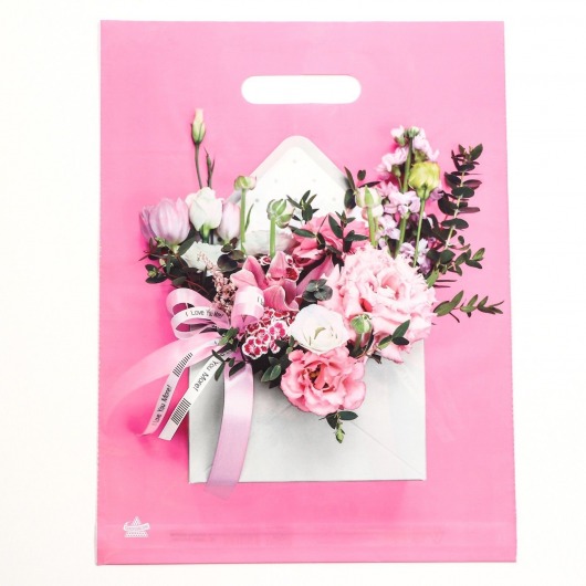 Розовый пакет с цветочным принтом и вырубной ручкой (40х31 см) - Сима-Ленд - купить с доставкой в Омске