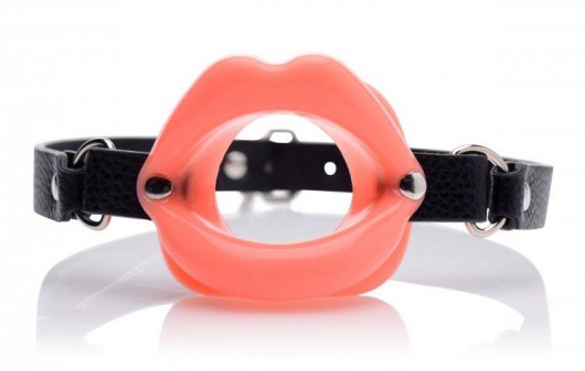 Кляп в форме губ Sissy Mouth Gag - XR Brands - купить с доставкой в Омске